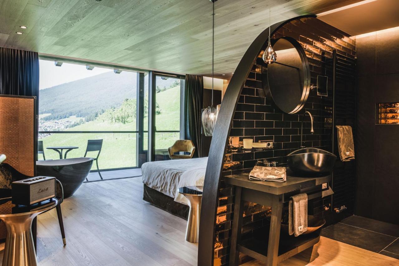 Alpin Garden Luxury Maison & Spa - Adults Only Ortisei Exterior photo